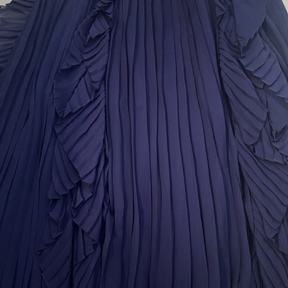 GUESS by Marciano elegant dark blue evening dress. Worn once. - Picture 4 of 7